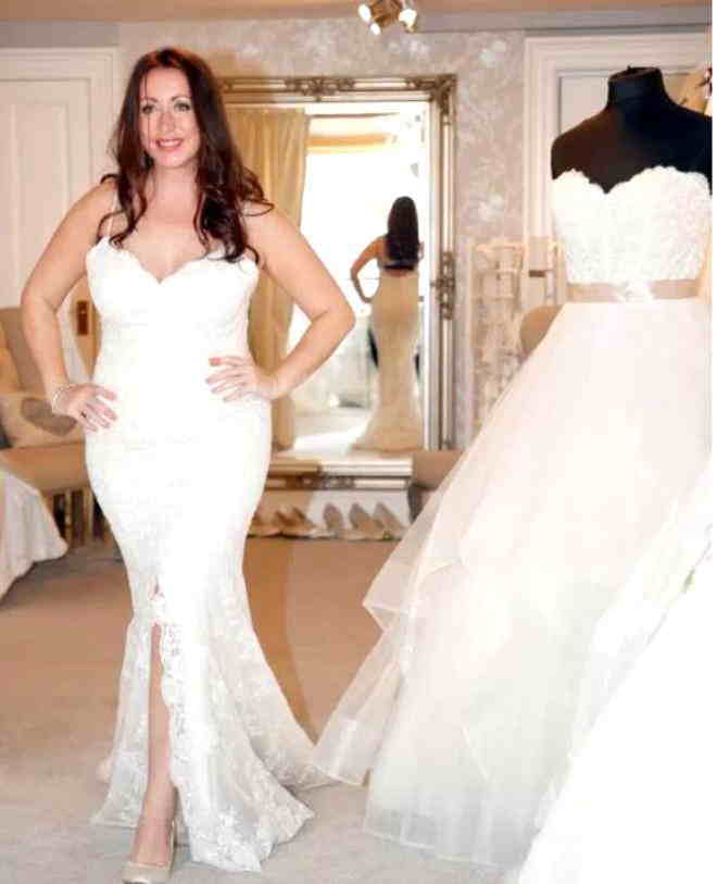 Cinayətkara ərə getmək üçün həbsxanaya gəlinlikdə getdi -  FOTOLAR